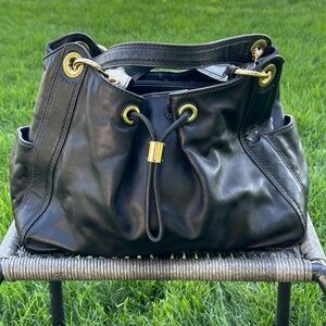 Michael Kors Leather Drawstring Hobo Shoulder Bag Gold Hardware. 13” x 9” EUC